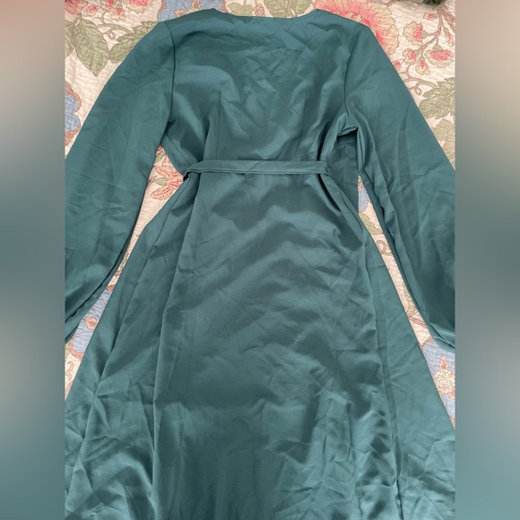 (3 for $24❣️) Ruffle Hem Self Tie Wrap Dress - Picture 5 of 13